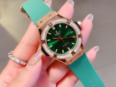 Watches  Hublot  315612 size:42*12 mm