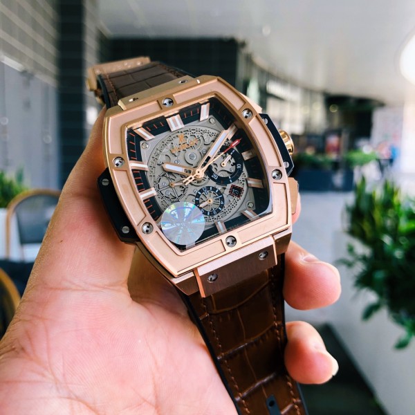 Watches  Hublot  315637 size:45 mm