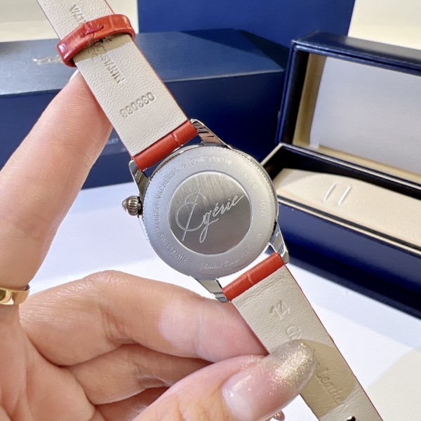 Watches  Hublot  Egerie 315476 size:30 mm