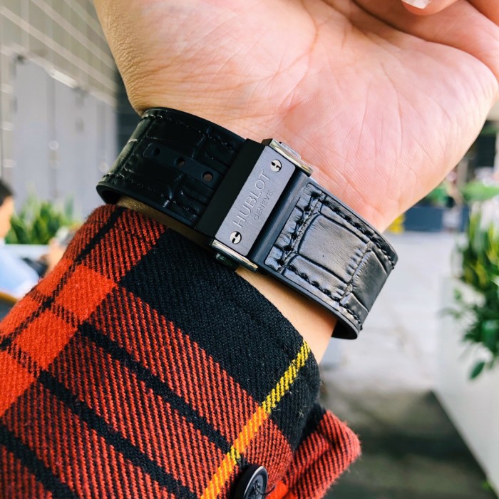 Watches  Hublot  315641 size:42*12 mm