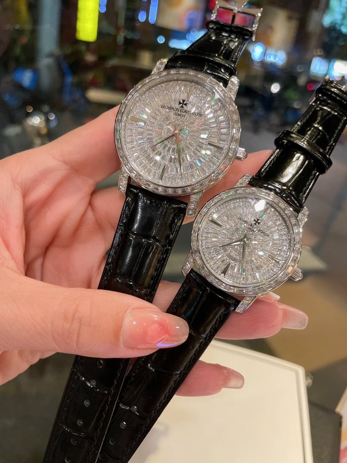 Watches Hublot 315101 size:41 mm