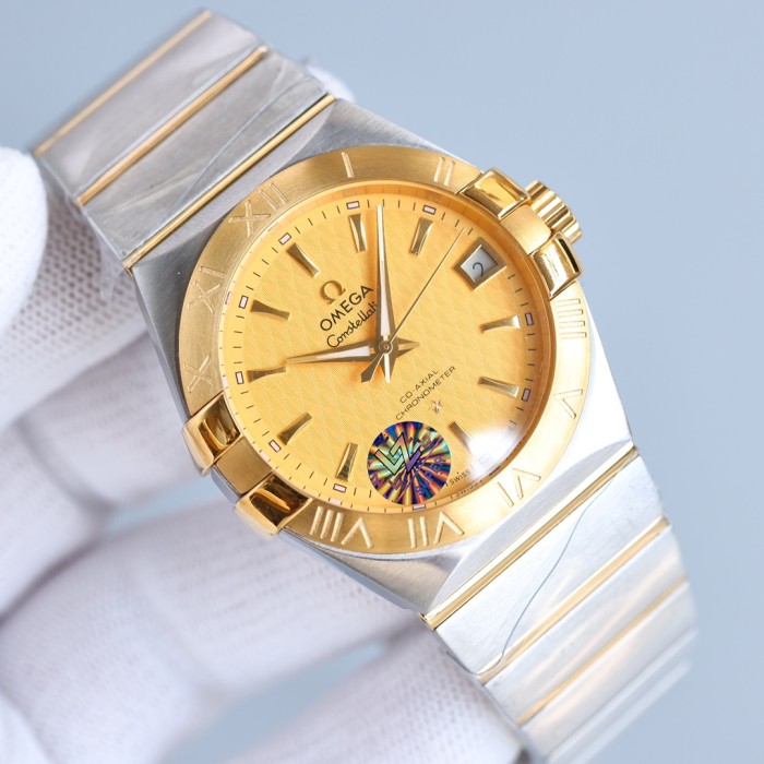 Watches Hublot  314977 size:38 mm