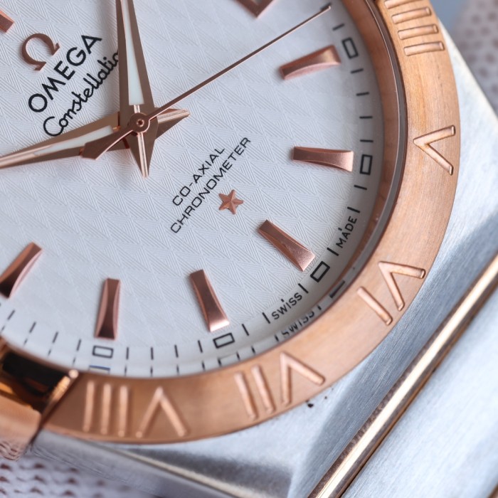 Watches Hublot  314978 size:38 mm