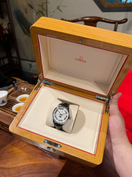 Watches OMEGA 318803 size:40*12 mm