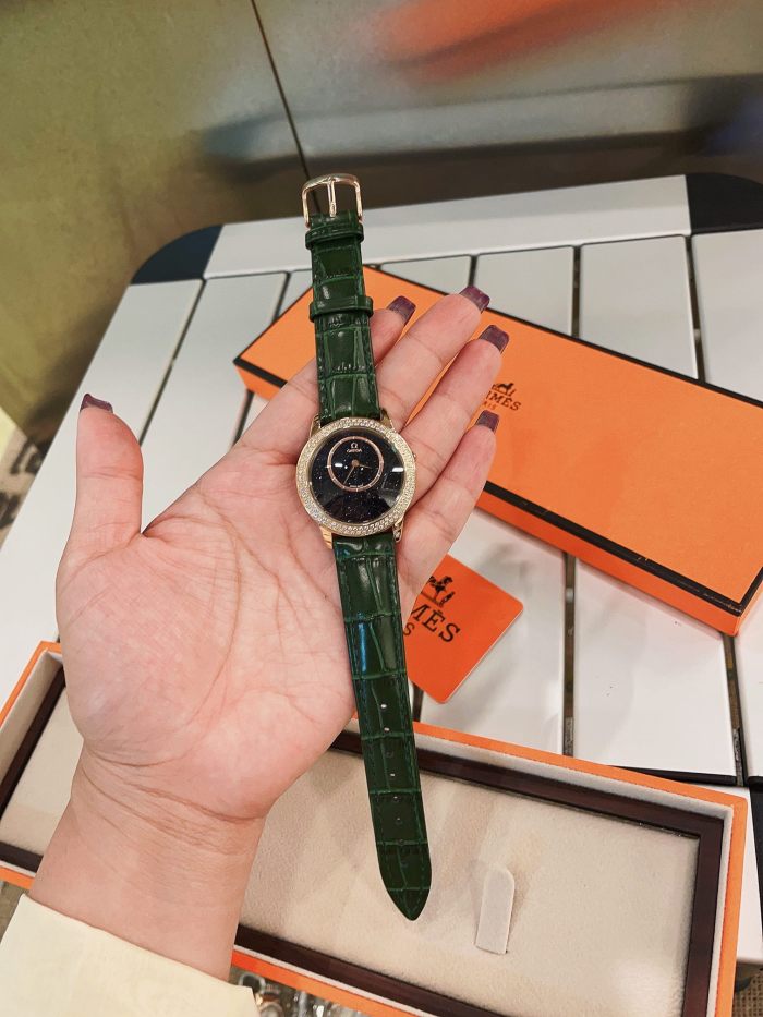 Watches OMEGA  318572 size:36*10 mm