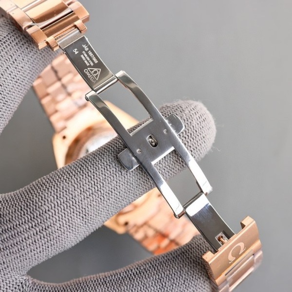 Watches OMEGA TT 318393 size:42 mm