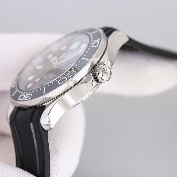 Watches OMEGA 89238899 size:40*12 mm