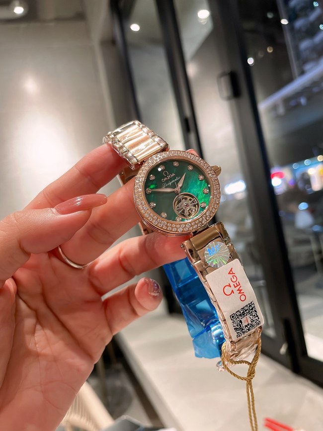 Watches OMEGA Ladymatic 318709 size:35*12 mm