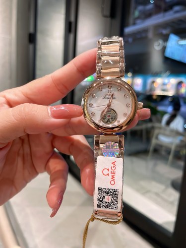 Watches OMEGA Ladymatic 318708 size:35*12 mm