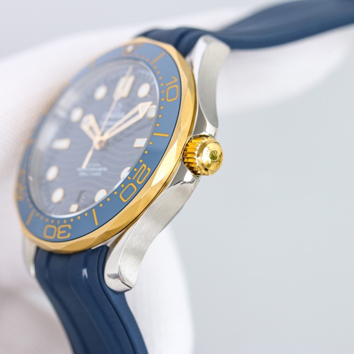 Watches OMEGA 89238899 size:42*11 mm