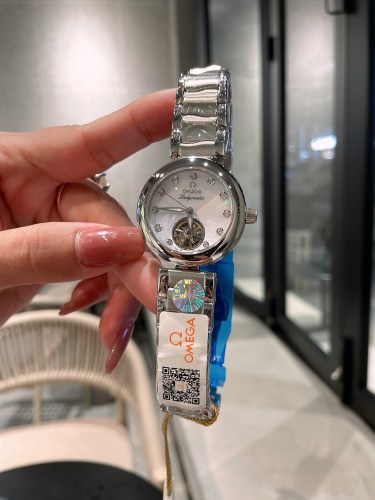 Watches OMEGA Ladymatic 318708 size:35*12 mm