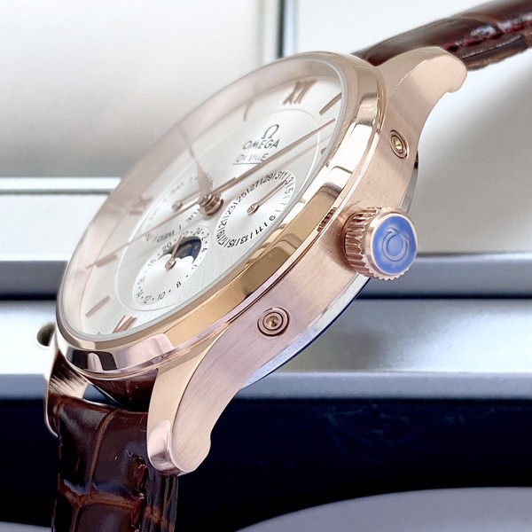 Watches OMEGA  318686 size:40*12 mm