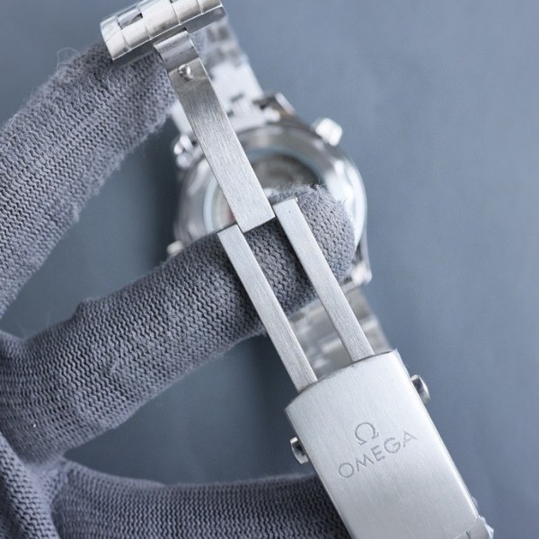 Watches OMEGA TT 318583 size:42*11 mm