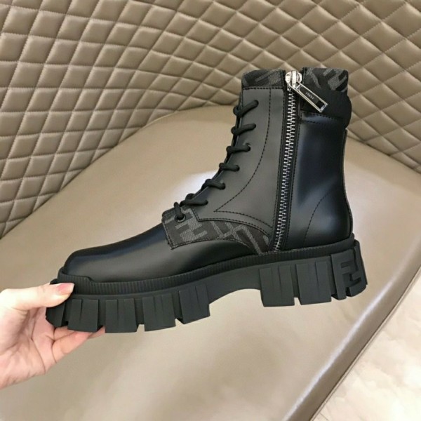 Fendi Force Black leather ankle boots
