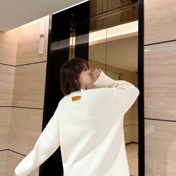  Clothes Louis Vuitton 1036