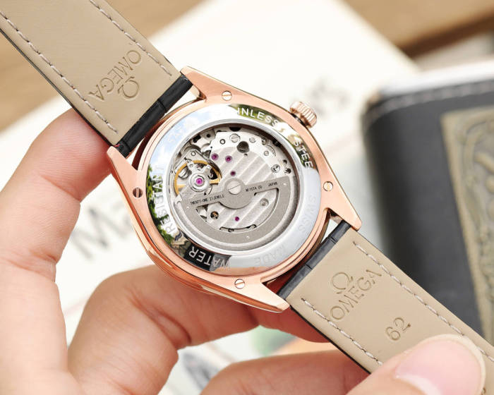 Watches OMEGA  318168 size:40*12 mm