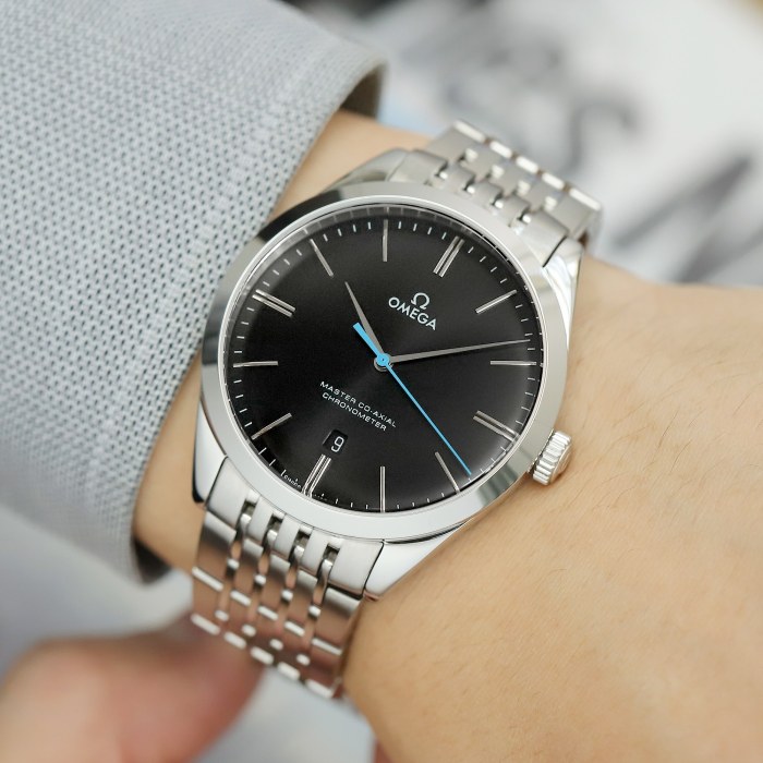 Watches OMEGA  318158 size:40*12 mm