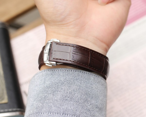 Watches OMEGA  318156 size:40*12 mm