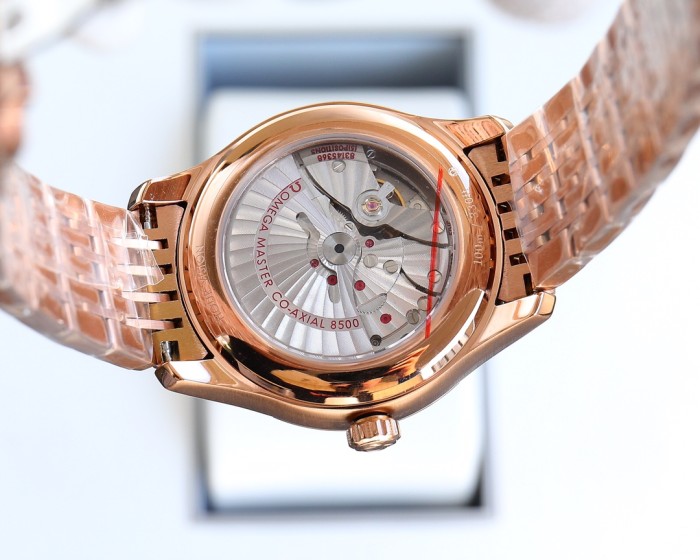 Watches OMEGA 83145368 size:41*11 mm