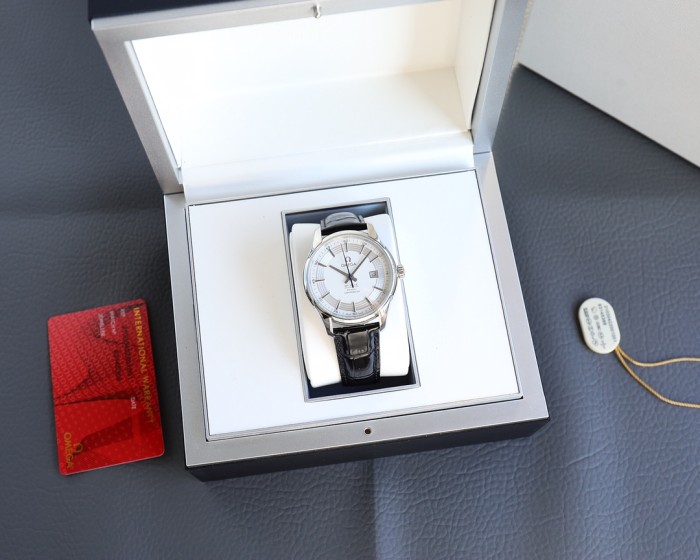 Watches OMEGA 83145368 size:41*11 mm