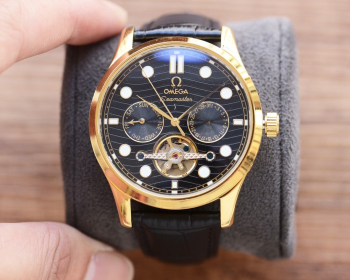 Watches OMEGA  318035 size:42*8 mm