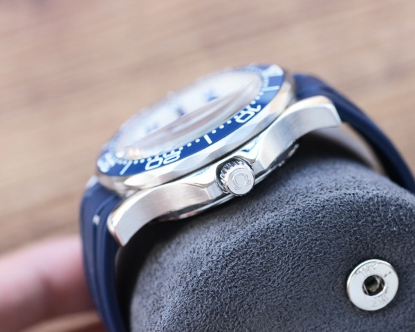 Watches OMEGA 318194 size：42*13 mm