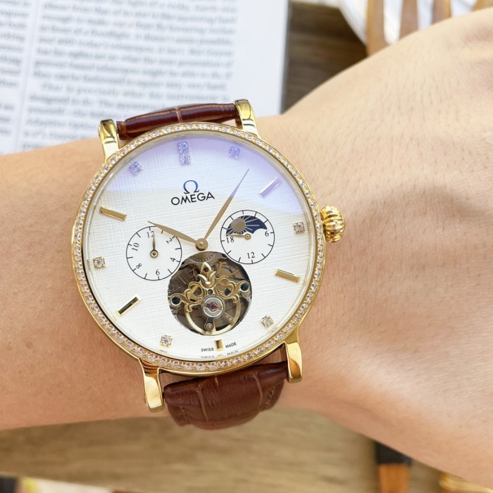 Watches OMEGA  318186 size:42*13 mm