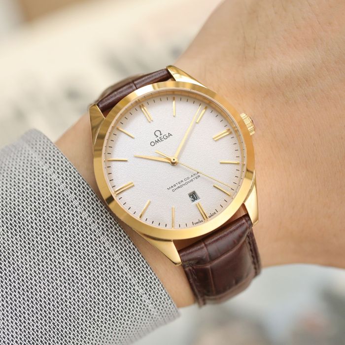 Watches OMEGA  318154 size:40*12 mm