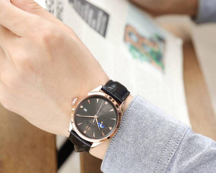 Watches OMEGA  318168 size:40*12 mm