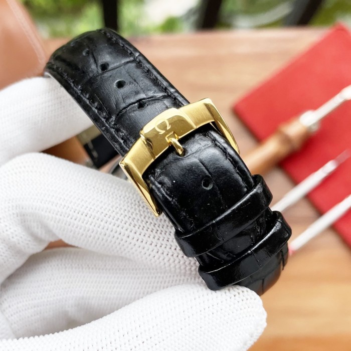 Watches OMEGA 318293 size:41*11 mm