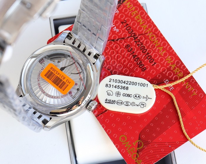 Watches OMEGA 83145368 size:41*11 mm