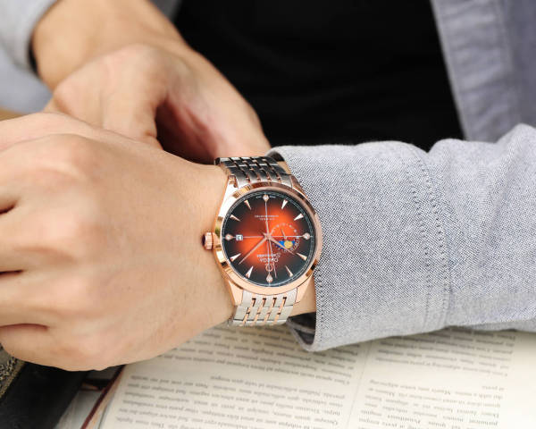 Watches OMEGA  318167 size:40*12 mm