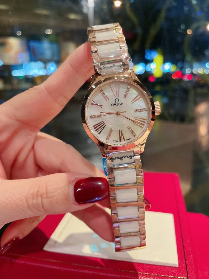 Watches OMEGA 317713 size:32*8 mm