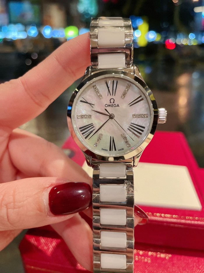 Watches OMEGA 317713 size:32*8 mm