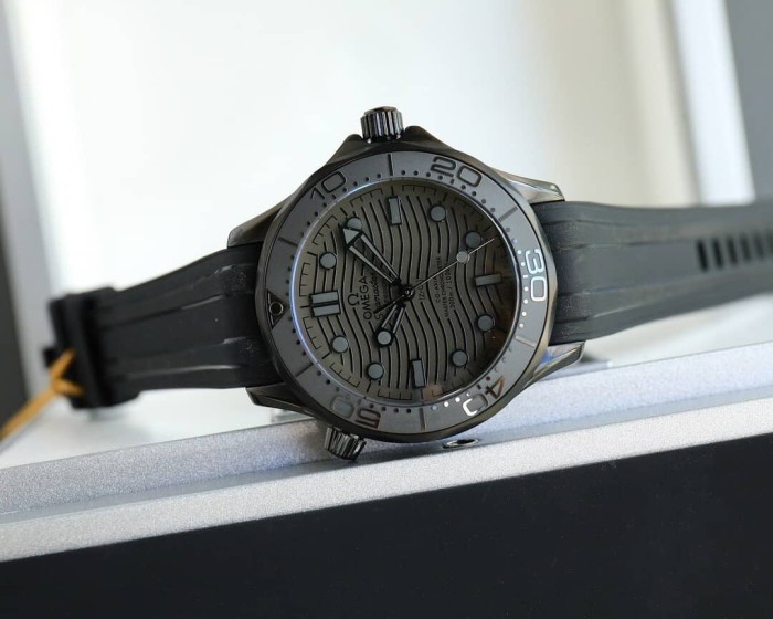 Watches OMEGA zro2 size 43.5 mm 