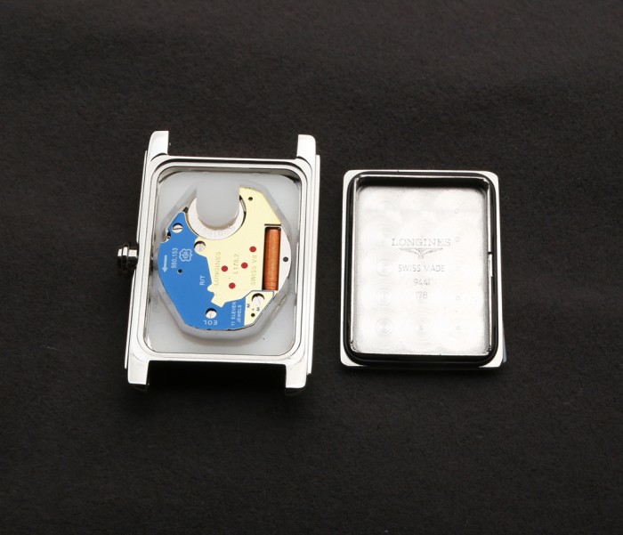 Watches OMEGA  317933 size:20*32 mm