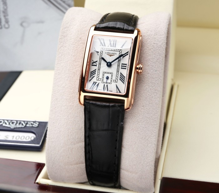 Watches OMEGA  317933 size:20*32 mm