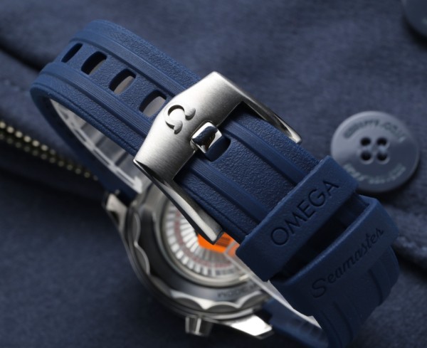 Watches OMEGA 317685 size:42*11 mm