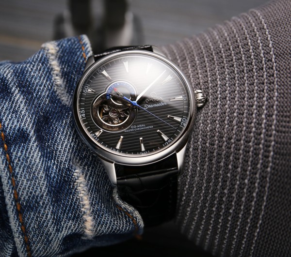 Watches OMEGA 317725 size:42*12 mm