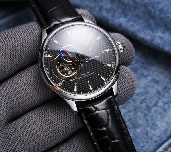 Watches OMEGA 317725 size:42*12 mm