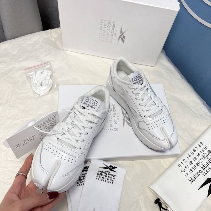 Reebok Classic Leather Tabi Project 0 CL Maison Margiela White