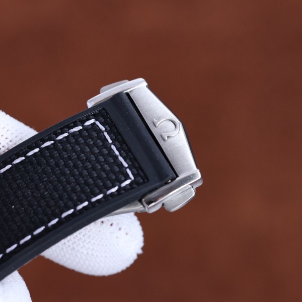 Watches OMEGA 87895505 size:43.5*13.5 mm