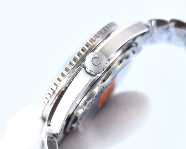  Watches OMEGA 87895505 size:43.5*15.5 mm