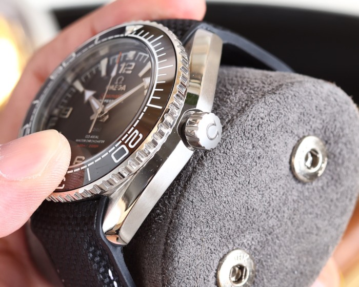  Watches OMEGA 87895505 size:43.5*15.5 mm