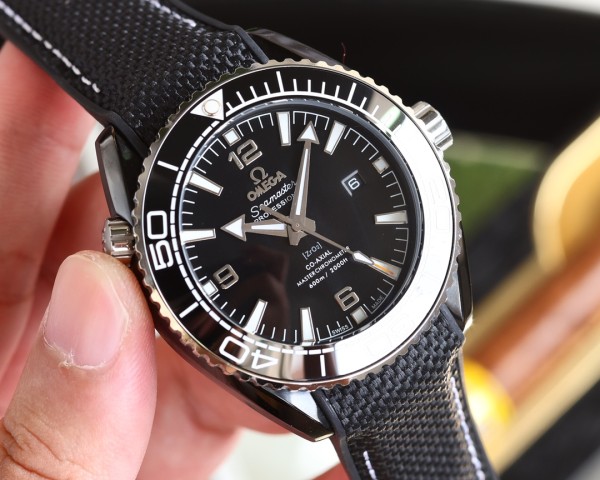  Watches OMEGA 87895505 size:43.5*15.5 mm