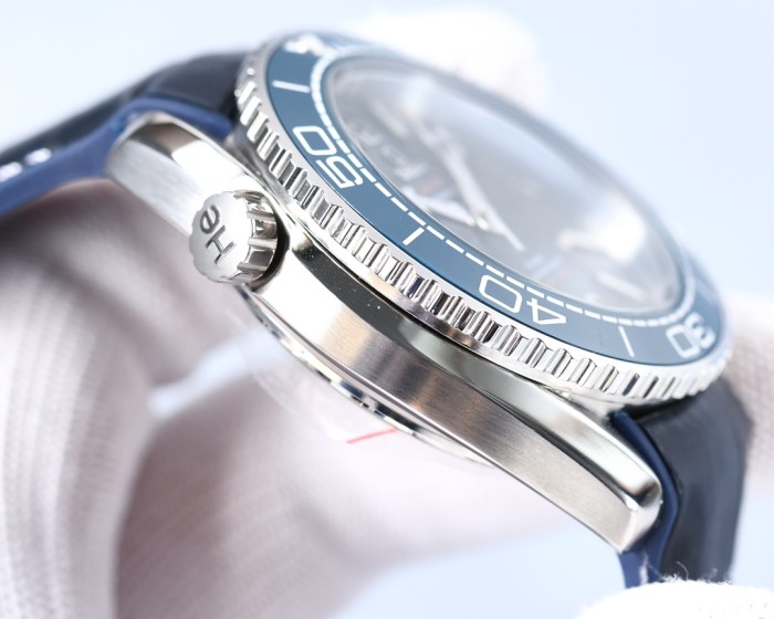  Watches OMEGA 87895505 size:43.5*15.5 mm