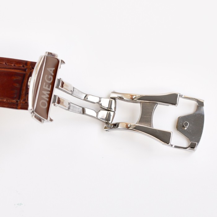 Watches OMEGA 80456374 size:41*11 mm