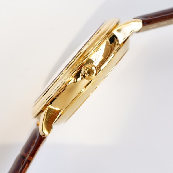 Watches OMEGA 80456374 size:41*11 mm