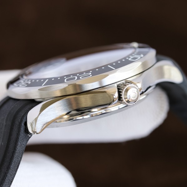 Watches OMEGA 80456374 size:39*10 mm