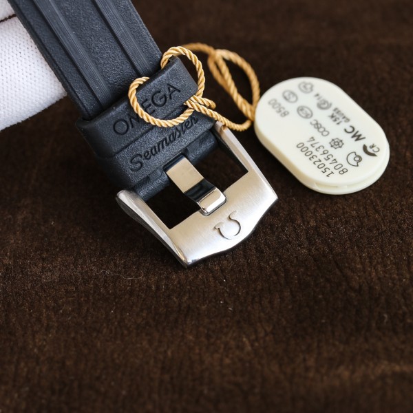 Watches OMEGA 80456374 size:39*10 mm